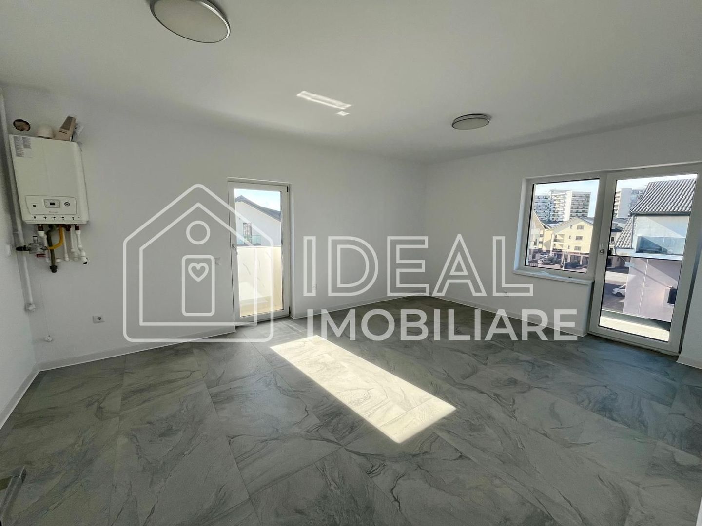 Apartament cu 3 camere de vânzare– Doamna Stanca - Poză 3