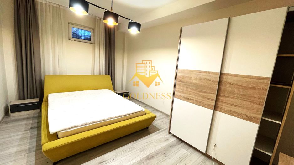 4 Camere decomandate, Terasa, Parcare, Borhanciului,Romul Ladea, Profi - Poză 1