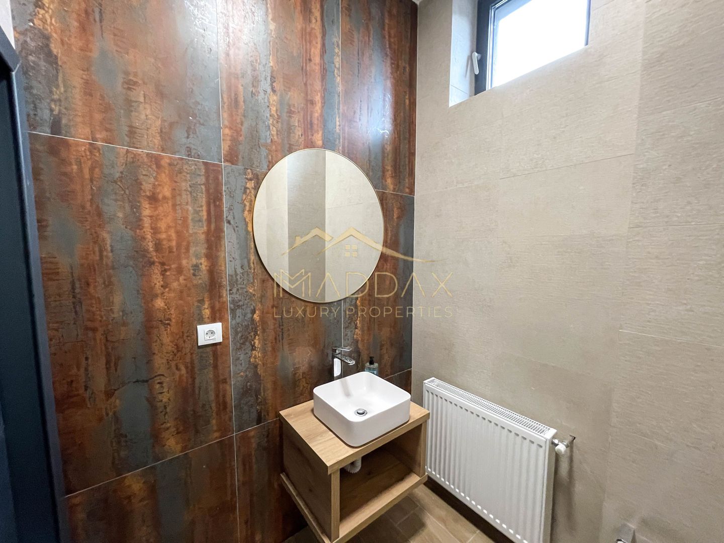 Spatiu comercial ***Prima Inchiriere*** // Victoriei - Poză 26