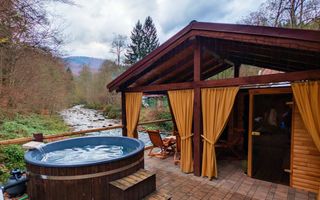 Cabana / Casa de vacanta pe Transfagarasan - Sibiu - Poză 10