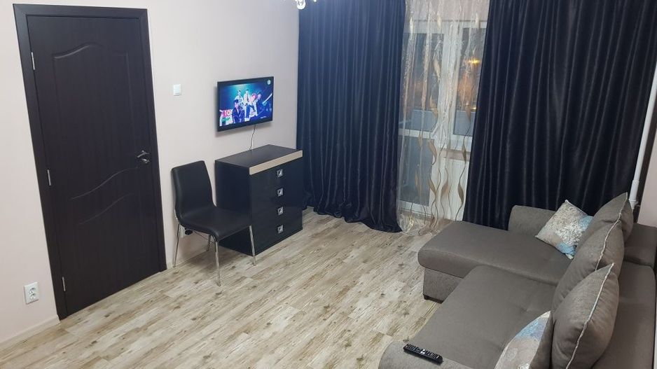 Apartament 2 camere Aparatorii Patriei Metrou - Poză 4