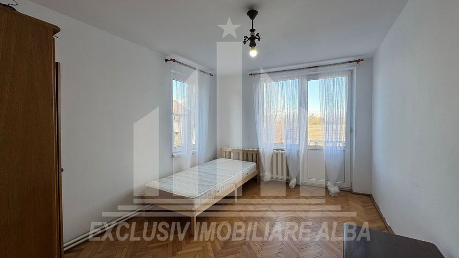 Casa individuala | De inchiriat | 320 mp | 750 mp teren | Cetate - Poză 11
