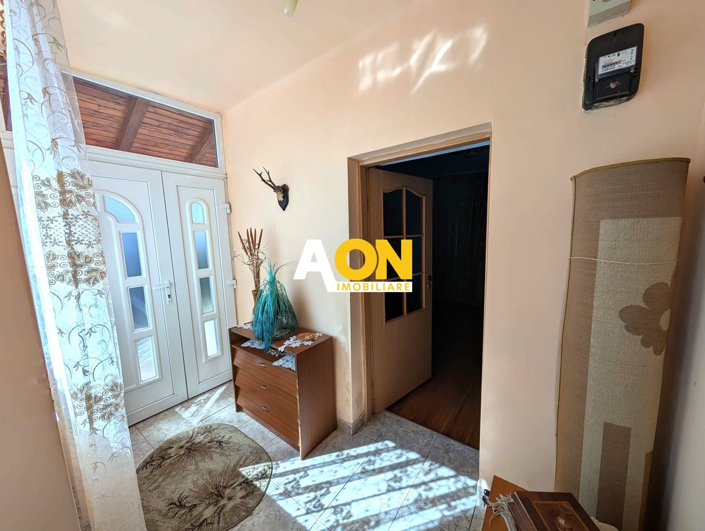 De vanzare casa 4 camere, 939mp teren, Oarda de Jos - Poză 9