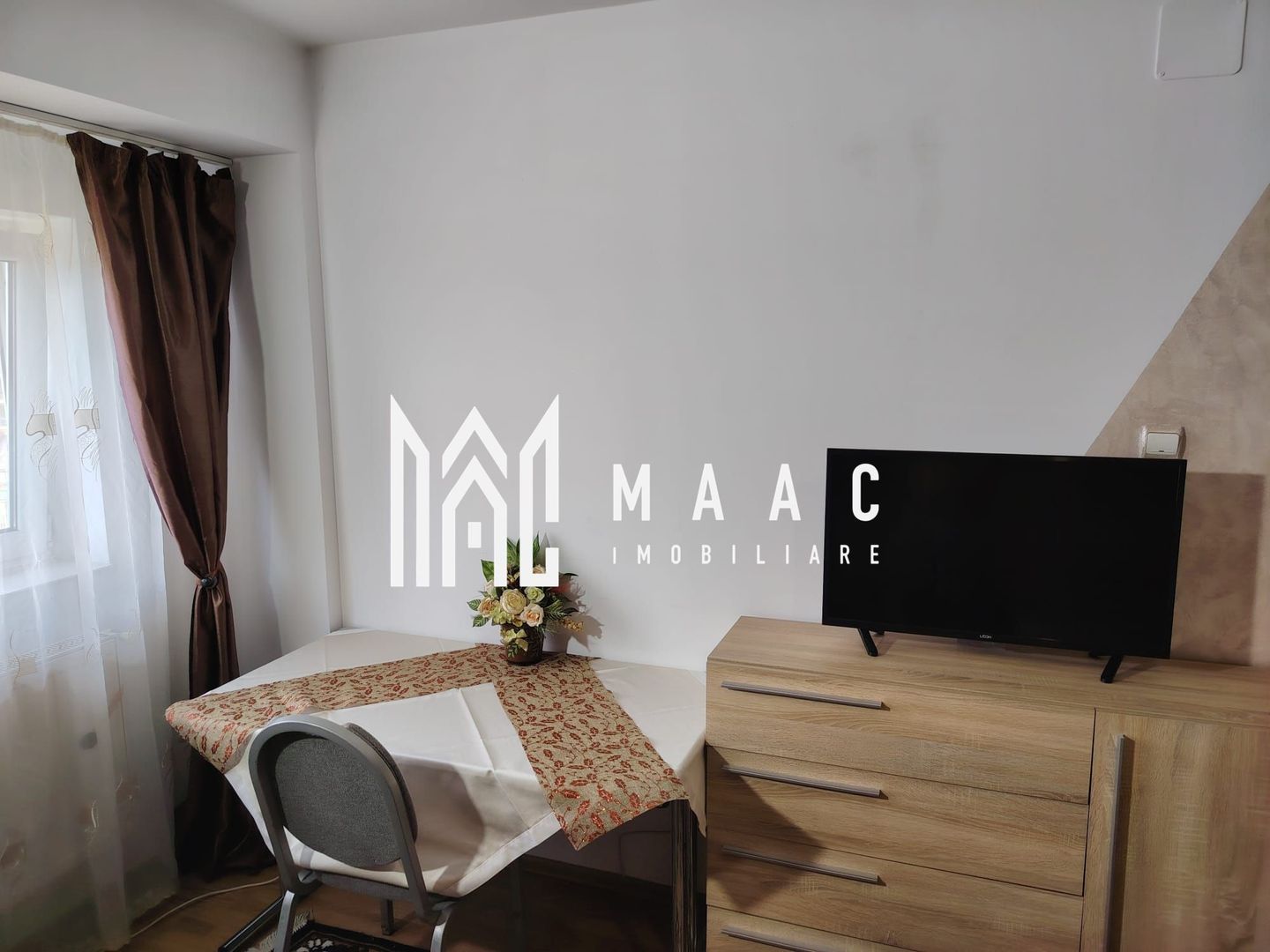 Apartament cu 2 camere | Etaj 3 | Balcon | Trei Stejari - Poză 18