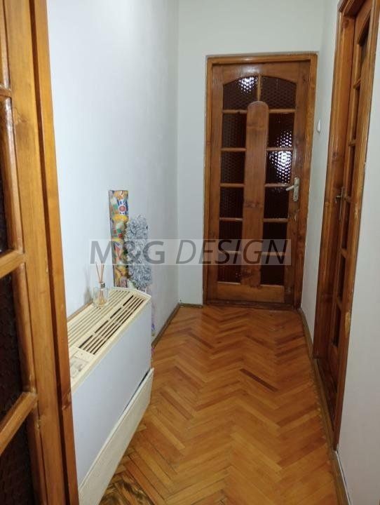 Apartament 3 camere Dacia cu centrala - Poză 8