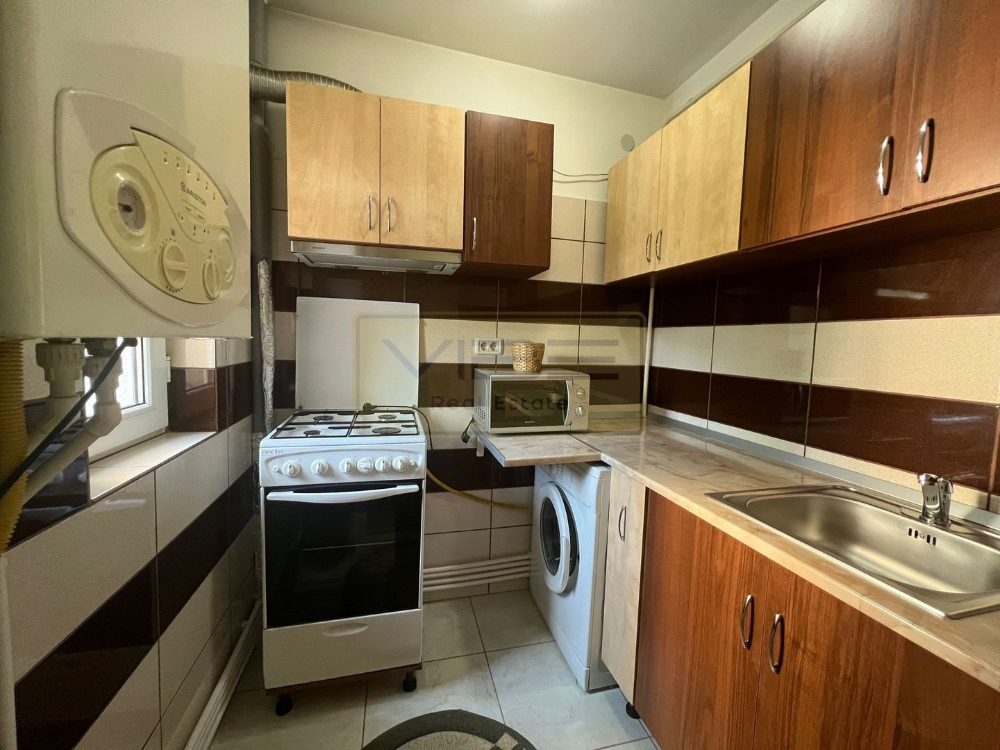 Garsoniera Pacurari - 20 min Copou - Poză 6