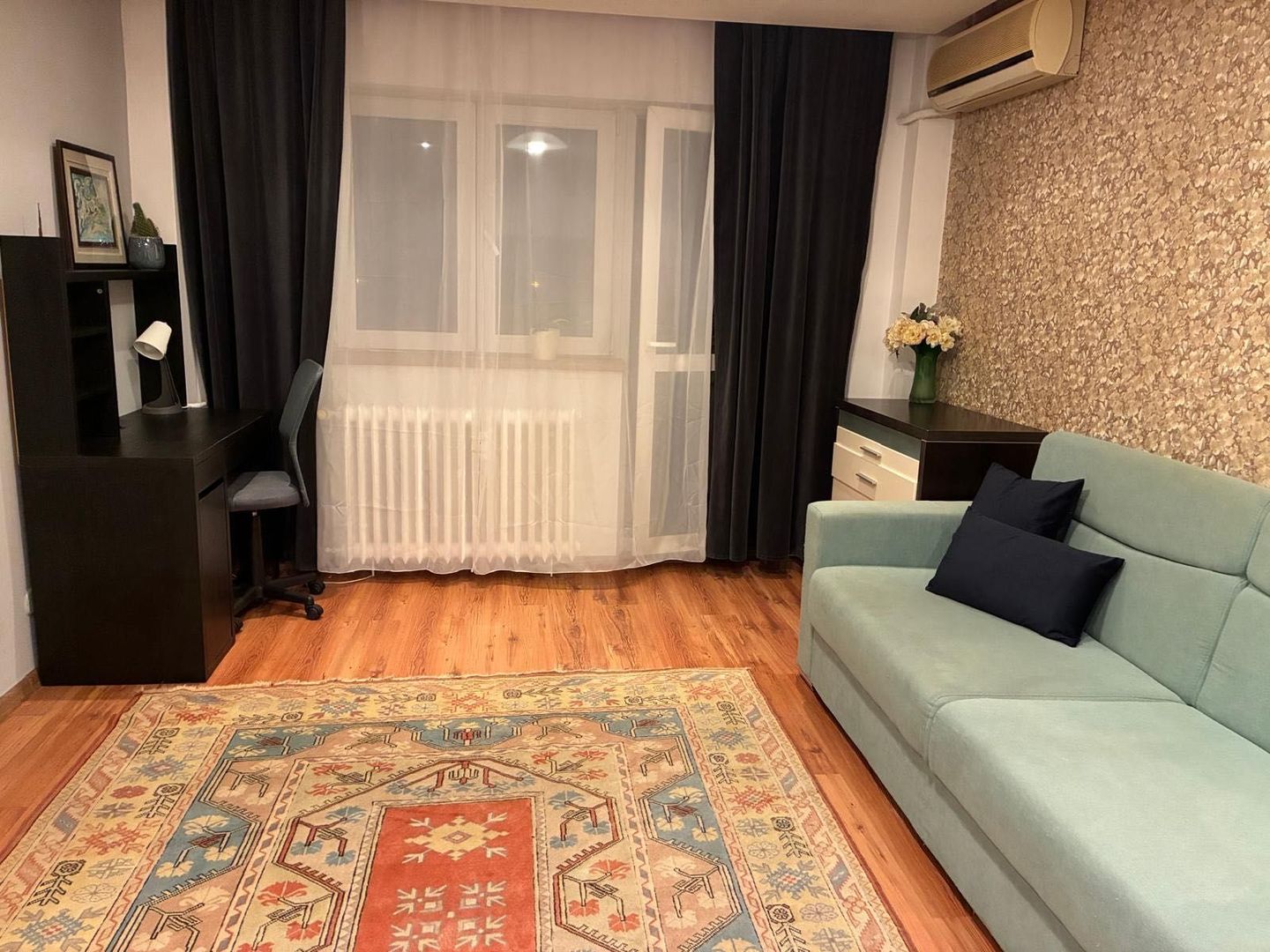 De închiriat apartament 2 camere Tineretului - Poză 1