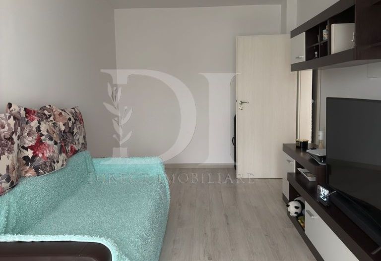 Apartament de vanzare/ Zona  Vivo - Poză 2