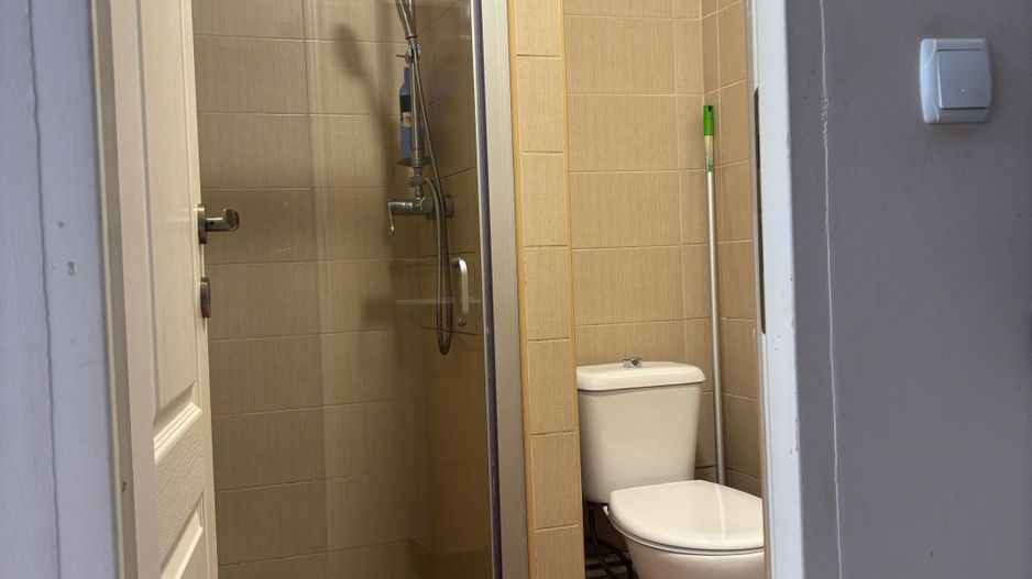 Vand garsoniera ,afacere booking /carpati 2 - Poză 3