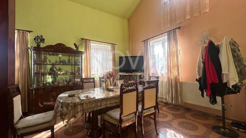 Casa individuala 5 camere, teren 845 mp - Daia - Poză 3