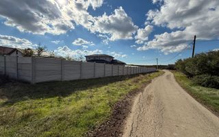 Teren intravilan - 1000mp - utilitati - deschidere mare - Mischii - Poză 1