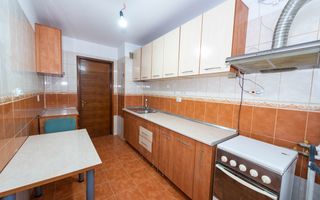 Apartament 3 camere decomandat, 88 mp, an 1982, Piata 1 Mai, Victoriei - Poză 6