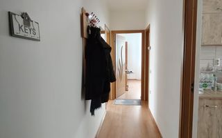 Apartament modern - 2 camere decomandat - parcare - Tractorul - Poză 8