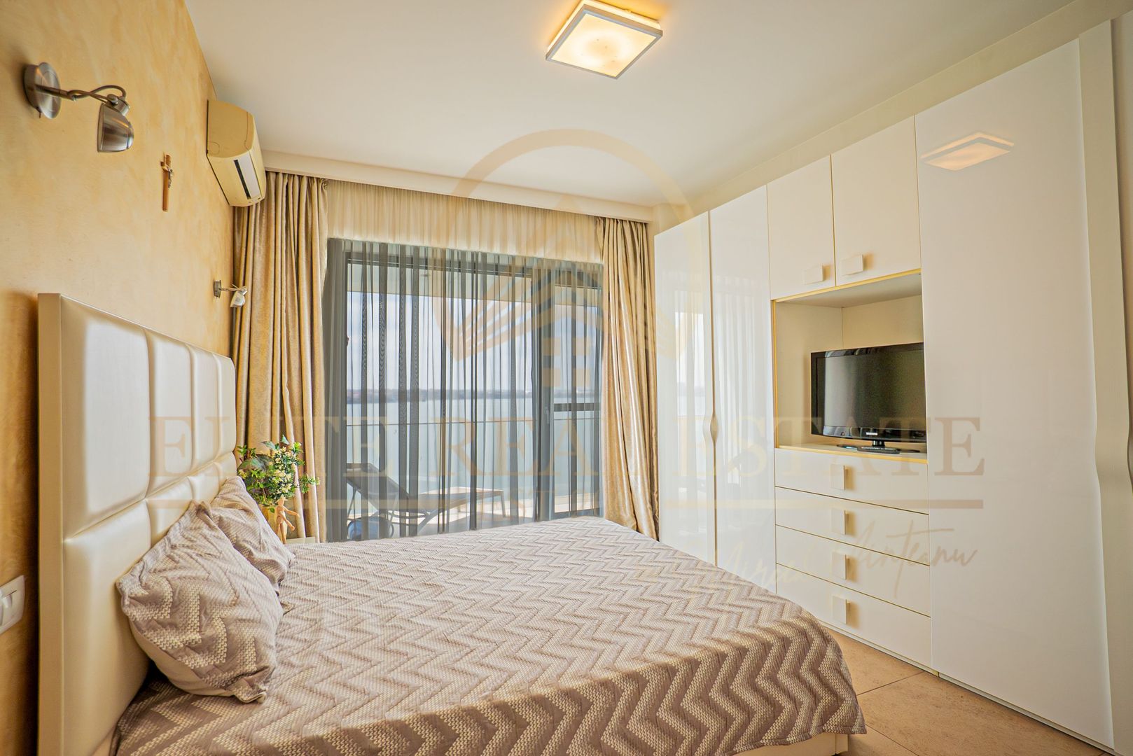 Apartament 2 camere, vedere frontală lac, in Statiunea  Mamaia, - Poză 8