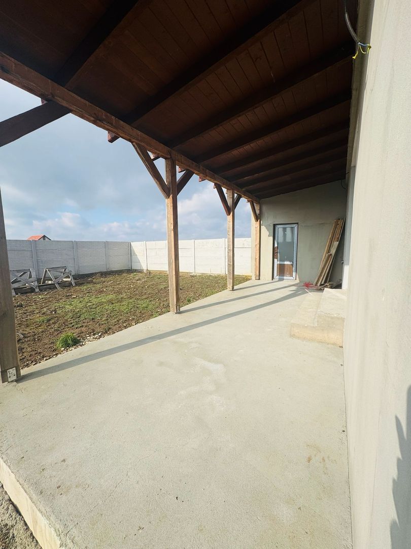 Casa noua de vanzare la gri in Santandrei - Poză 5