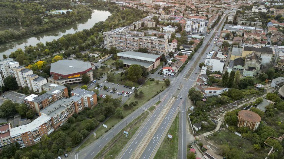 Calea Iuliu Maniu, urbanism P+2+M POT 65% CUT 1.25 - Poză 4