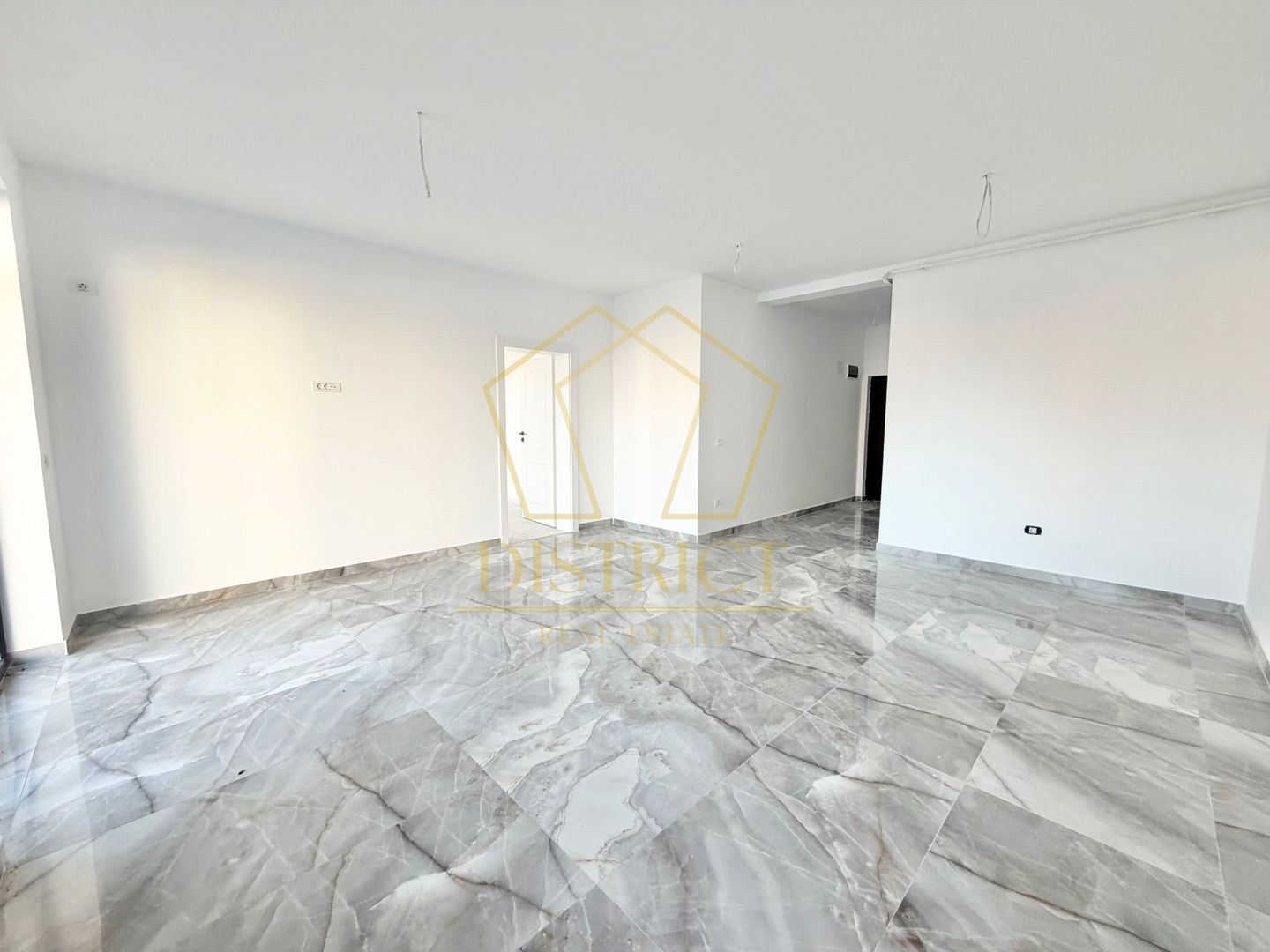 Apartamente cu 2 camere finalizate in Giroc langa ESO. - Poză 4
