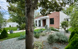Vila cu 5 camere // * 565 mp gradina* // Tunari - Poză 100