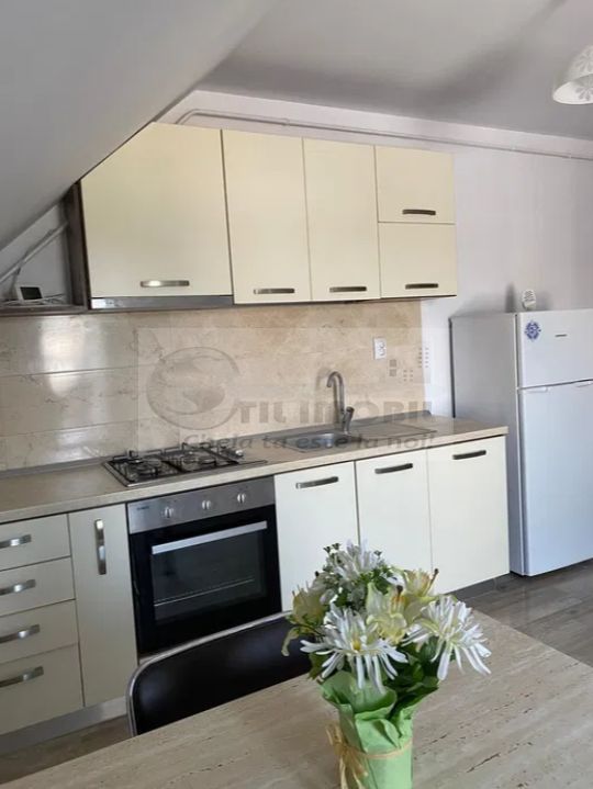 Apartament modern cu 2 camere - Central, zona Palas - 450€ - Poză 5