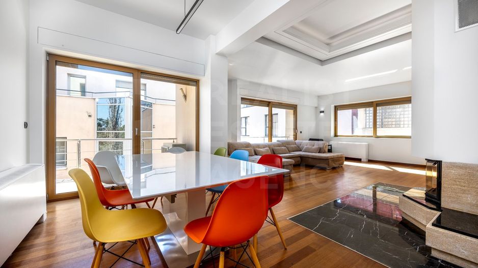 Penthouse, Jean Monnet Residence, București - Poză 1