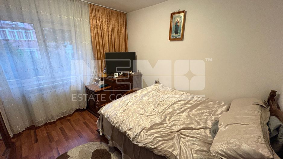 Vând apartament 2 camere, Suceava cartier Burdujeni - Poză 2
