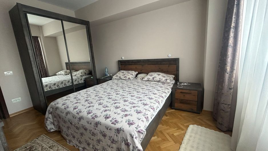 Vânzare apartament 3 camere - Victoriei - Poză 3