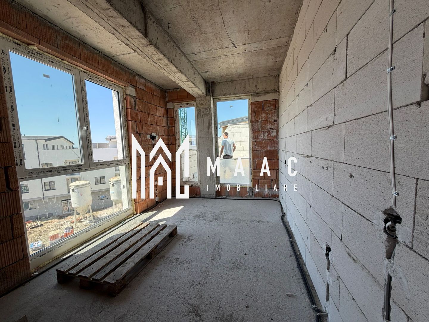 Penthouse 100 mp utili 70 mp terase | Zona Selimbar | - Poză 8