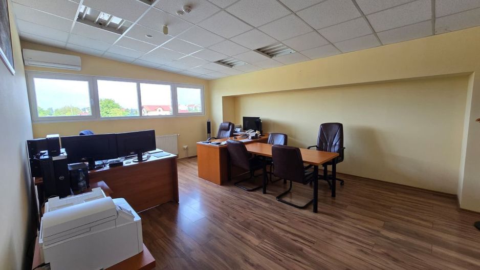 De Închiriat Spațiu birouri Careiului Satu Mare - Poză 1