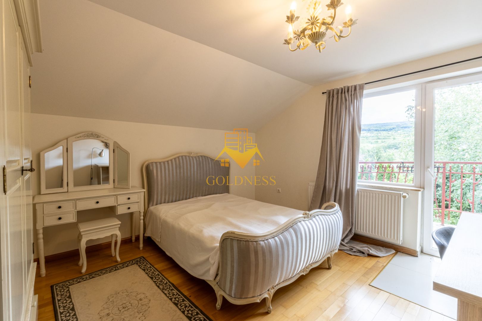 Casa individuala, 5 camere, dressing,garaj, 1000 mp gradina, Borhanci - Poză 23
