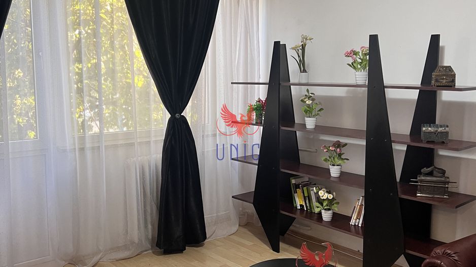 Decomandat, stradal, Calea Bucuresti etaj 1 - Poză 28