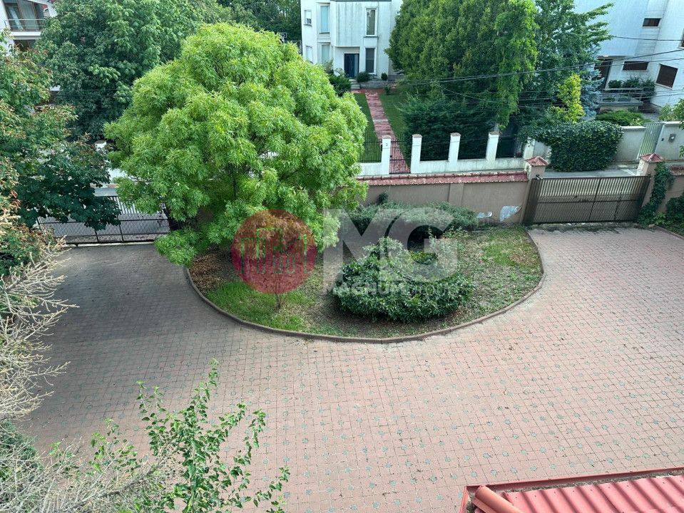 Vila de vanzare Pipera- Drumul Negru - 2500 mp teren - Poză 10