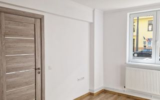 Apartament 3 camere, recent finisat, str Horea - Poză 10