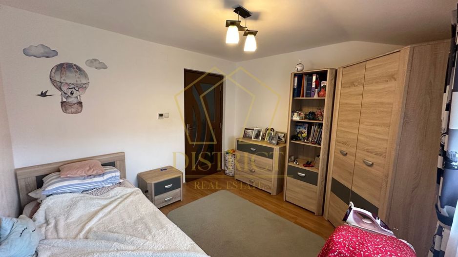 Duplex cu 4 camere si 2 bai complet mobilat si utilat in Giroc langa Zone 2. - Poză 14