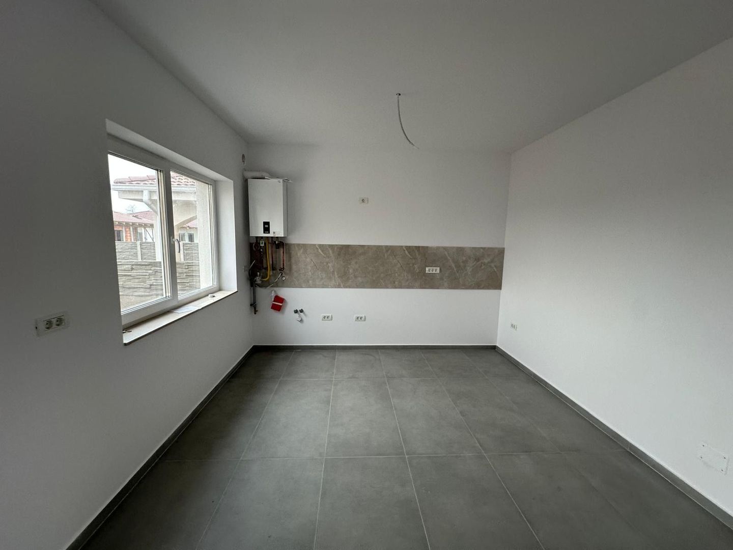 DUPLEX SPATIOS - Poză 2