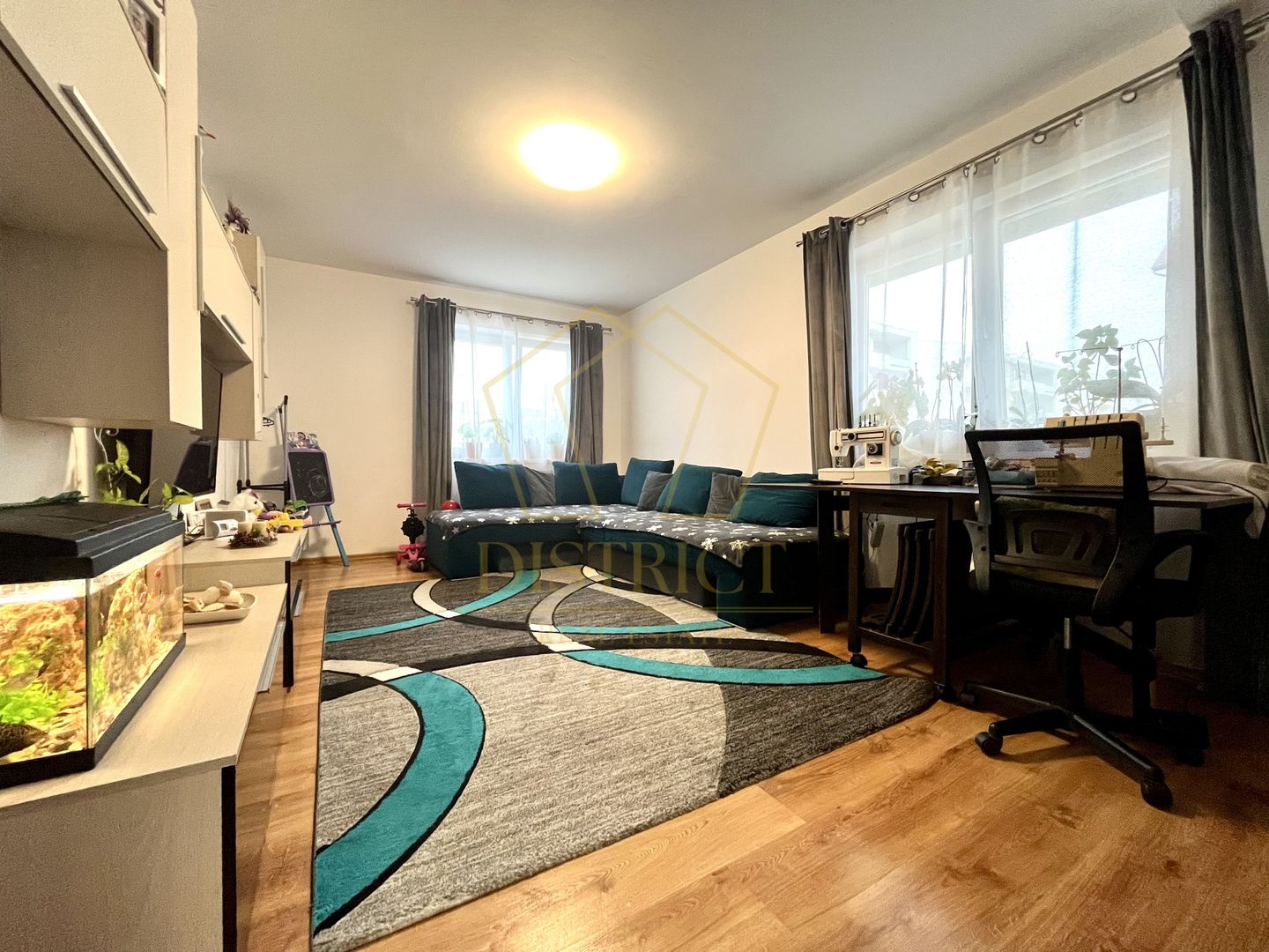 Apartament decomandat cu 2 camere | Giroc - Poză 10