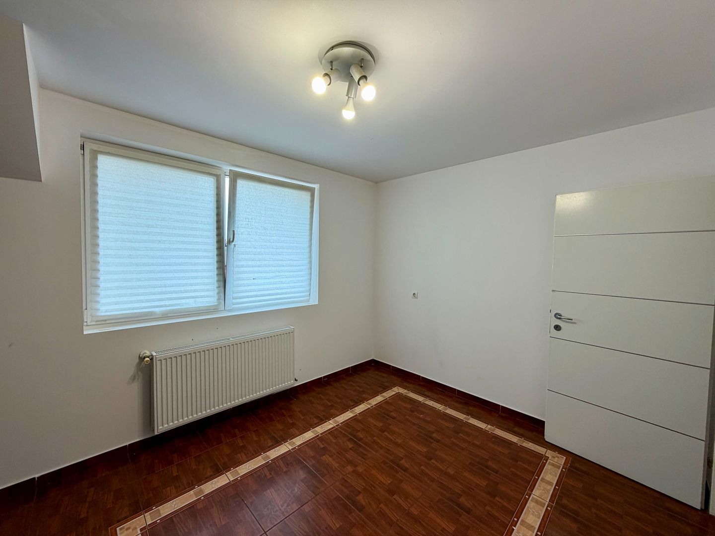 Apartament 3 camere | Cartier Toamnei Rasnov | Semimobilat - Poză 4