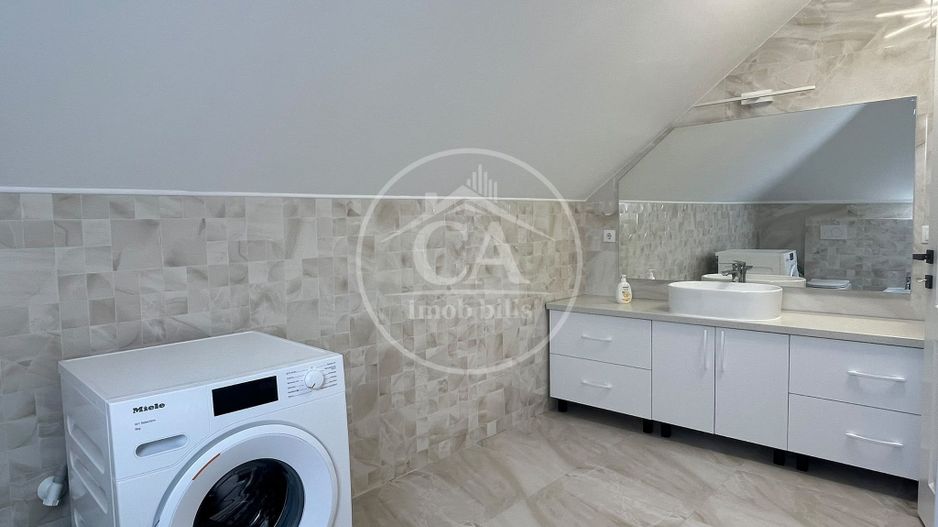 Casă de închiriat tip duplex cu 6 camere în zona Gheorghe Doja,Oradea. - Poză 14