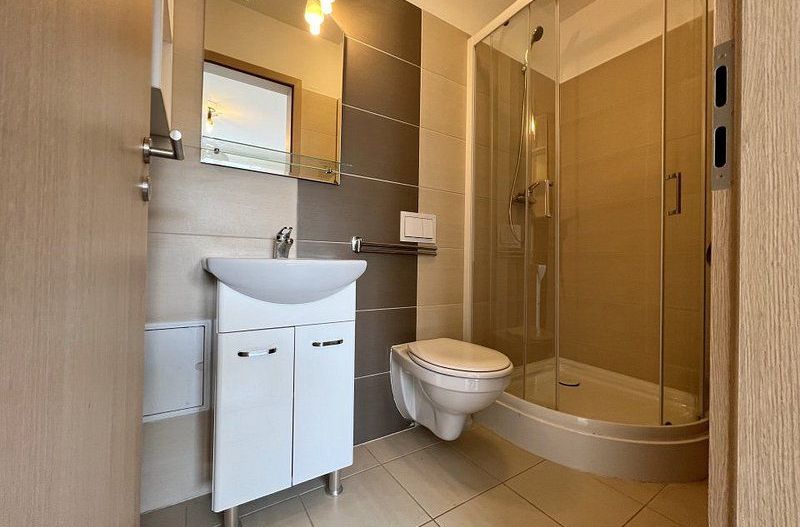 Apartament cu 3 camere de inchiriat in Olimpic, Bd Garii - Poză 12