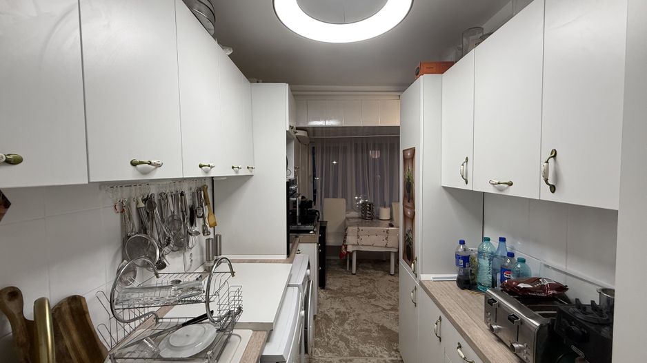 Ap 3 cam 90 mp -cu balcon - et 1- mobilat/utilat-langa Mega Mall - Poză 9