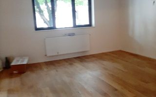 Casa de vanzare in Piata Abator - Poză 7