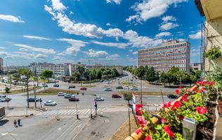 Apartament cu 4 camere decomandat cu vedere panoramica