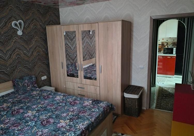De inchiriat apartament cu finisaje de lux , Port, 2 camere, parter, 350 E - Poză 6