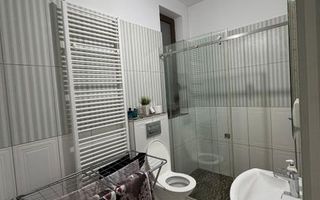 Apartament 3 camere amenajat lux zona Sinaia - Poză 14