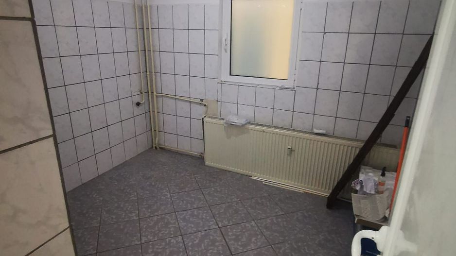 Spatiu comercial de vanzare – 70 mp, parter, Siderurgistilor Vest – - Poză 8