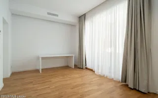 Iancu Nicolae - Vila high-end pe malul lacului, Gradina cu Ponton - Poză 53