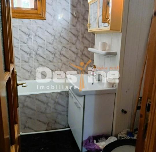 Apartament de vanzare zona centrala etaj 2/8 cu lift - Poză 7