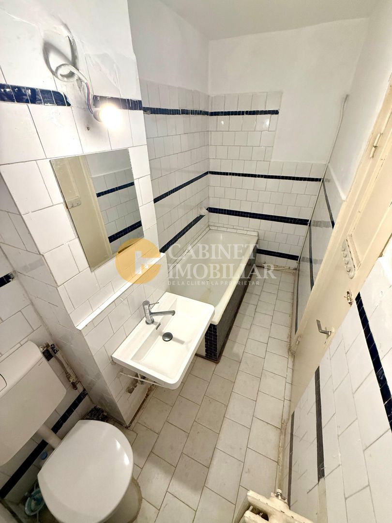 4 Camere Decomandat -  Etaj 2 - Bloc 1981 - Zona Galata - Poză 8