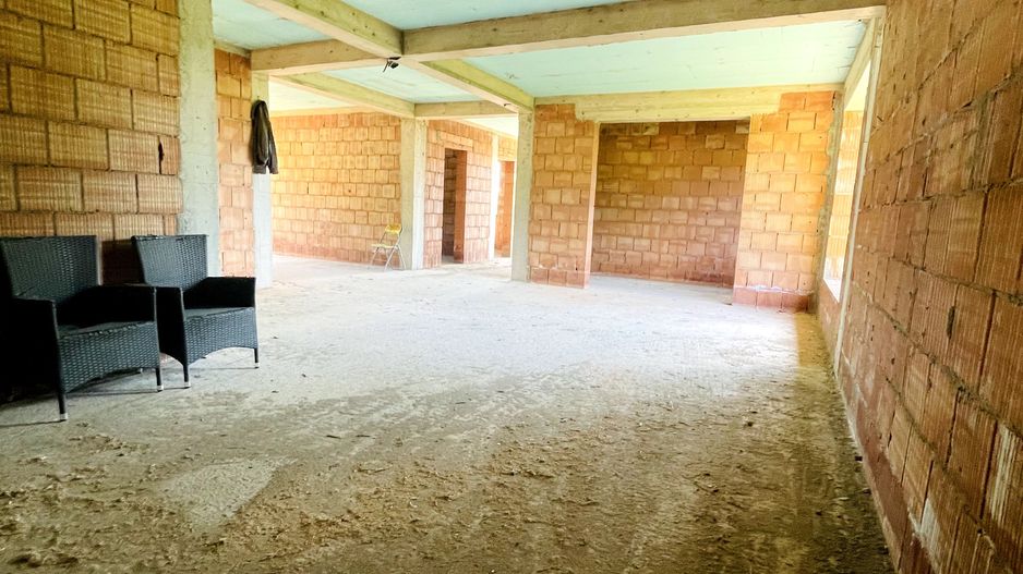 Casă Parter la Roșu – Hidișelul de Sus, Teren Generos 2776 mp - Poză 4