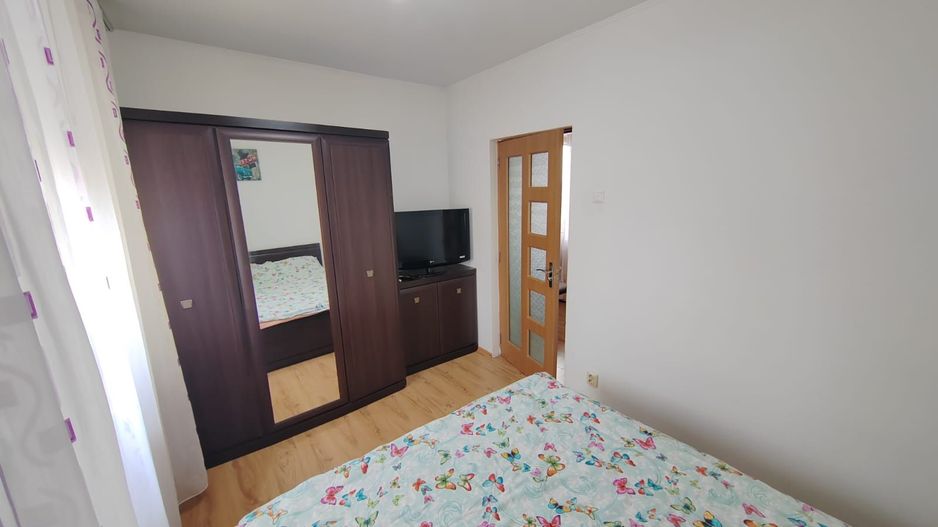 Titan Metrou 1 Decembrie - Poză 5