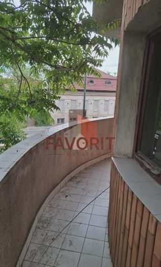 3 camere | etaj 1 | centrala proprie | zona excelenta | - Poză 6